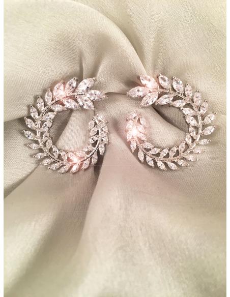PENDIENTES NOVIA EN RODIO Y CIRCONITAS, FORMA CORONA LAUREL