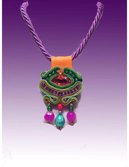 COLGANTE DE BISUTERIA SOUTACHE,COJUNTO VERDE FLUOR