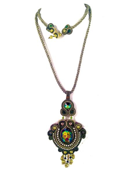 COLGANTES SOUTACHE