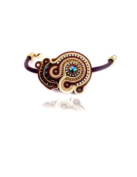 PULSERA  SOUTACHE, COL ORO MARRON CORDON CUERO