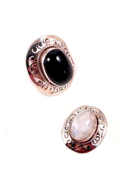 ANILLO PLATA CABUJON RIBETE LABRADO CALADO