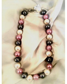 GARGANTILLA CORTA DE PERLA EN VARIOS COLORES, ESTA MONTADA CON NUDO