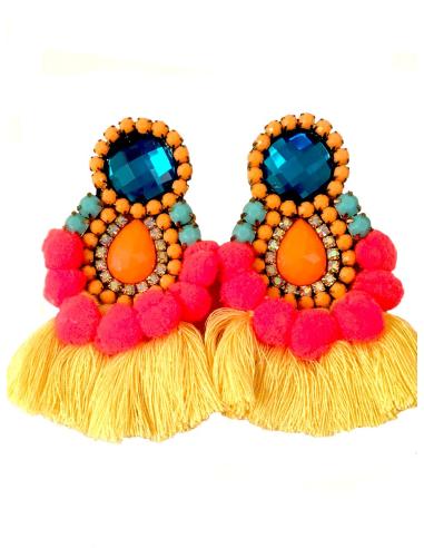 PENDIENTES DE MODA CON FLECOS Y  POMPONES TENDENCIA, TONOS FLUOR IDEALES PARA VERANO 2018