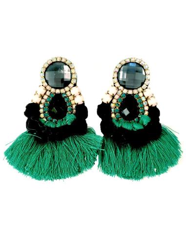 PENDIENTES DE MODA CON FLECOS Y  POMPONES TENDENCIA, TONOS VERDE Y NEGRO