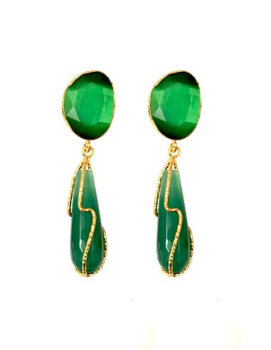 PENDIENTES LARGOS EN PIEDRA COLOR VERDE ESMERALDA