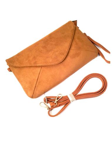 BOLSOS ONLINE CAMEL TIPO SOBRE Y BANDOLERA