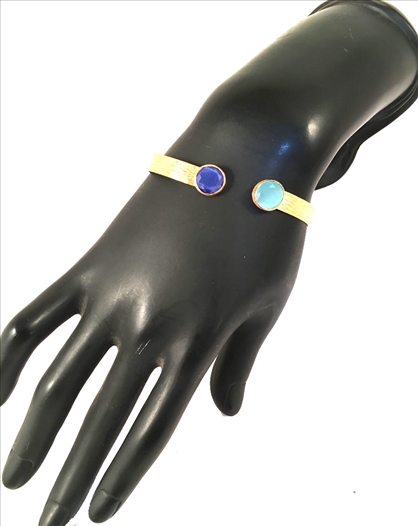 PULSERAS DE BISUTERIA CON PIEDRAS...