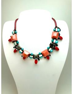 COLLARES GRANDES DE FIESTA EN CORAL Y SWAROSKI