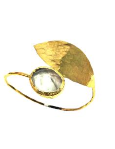 PULSERAS DORADAS DISEÑO TENDENCIA CON ADORNO DE HOJA