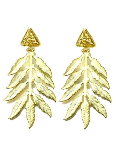 PEDINTES MUJER EN DORADO EN FORMA DE HOJA