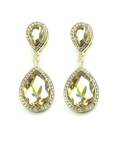 PENDIENTES  LAGRIMA  DE FIESTA DORADOS, PRECIOSOS PARA CONJUNTAR TU VESTIDO DE FIESTA O NOCHE