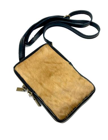 BOLSOS MOVIL DE PIEL EN CAMEL