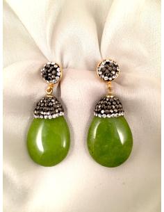 Imagen del producto PENDIENTES VERDES ELEGANTES DE LAGRIMA EN PIEDRAS SEMIPRECIOSAS