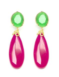 PENDIENTES LARGOS DE PIEDRA COMBINADOS CON VERDE Y FUCSIA