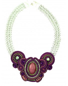 MUJER COLLARES CORTOS MORADOS HAND MADE