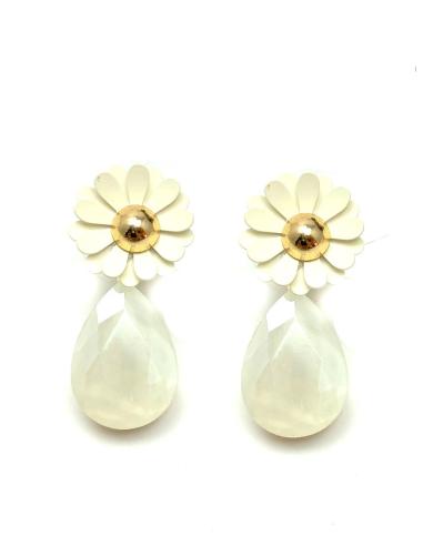 PENDIENTES DE BISUTERIA BLANCOS CON BONITA FLOR
