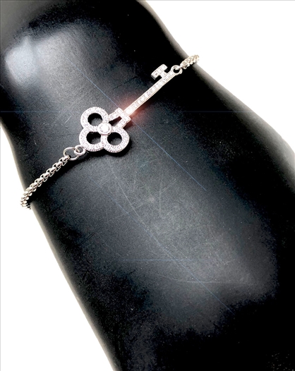 PULSERAS DE BISUTERIA CON FIGURA DE...