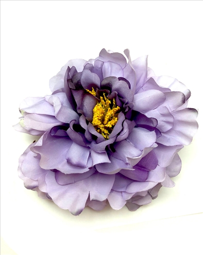 BROCHES DE FLORES EN MUCHOS COLORES...