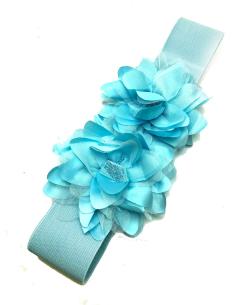CINTURONES DE FIESTA AZULES CLARO DE FLORES VISTOSAS