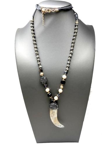COLLARES LARGOS GRISES DE COLMILLO TIPO CAREY BISUTERIA MADRID
