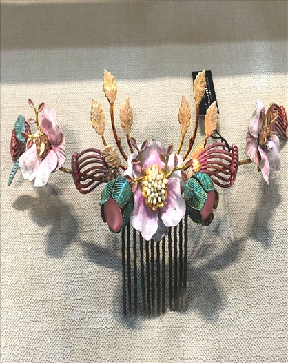 TOCADOS Y TIARAS DE NOVIA ALTA BISUTERIA