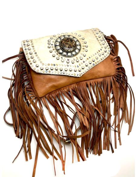 BOLSOS DE PIEL HECHOS A MANO DECORADO CON FLECOS Y TACHUELAS