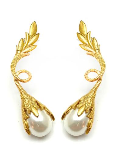 PENDIENTES LARGOS DE PERLAS FABULOSO DISEÑO DE RAMA