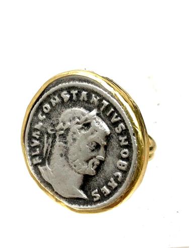 ANILLOS GRANDES DE MONEDAS UN CLASICO QUE NO PASA DE MODA