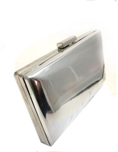 BOLSOS DE FIESTA PLATEADOS EFECTO ESPEJO DE INVITADA PERFECTA
