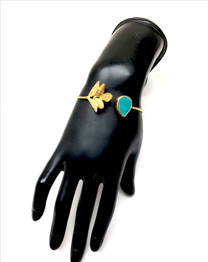 PULSERAS CON PIEDRAS TURQUESAS...