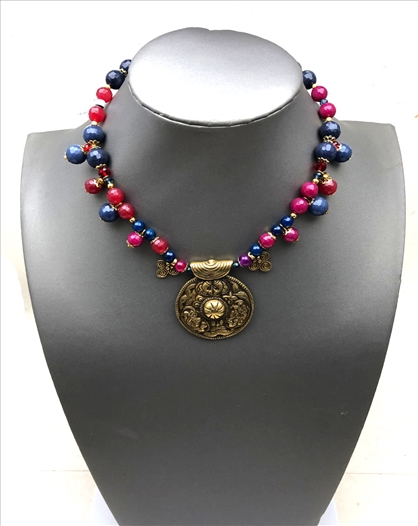 COLLARES MUJER AFRICANOS CON MEDALLON...