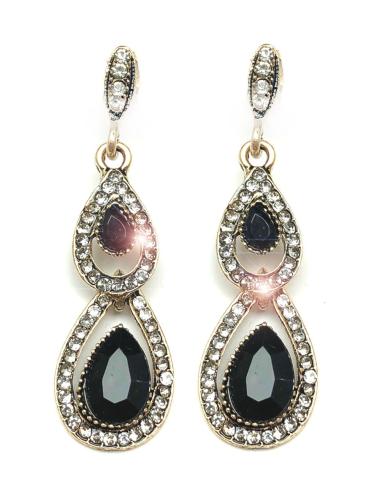PENDIENTES LARGOS DE BISUTERIA EN NEGRO DISEÑO DE ESTILO CLASICO
