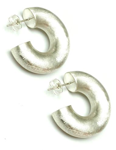 PENDIENTES DE ARO CON BAÑO DE PLATA MATE PARA MUJER