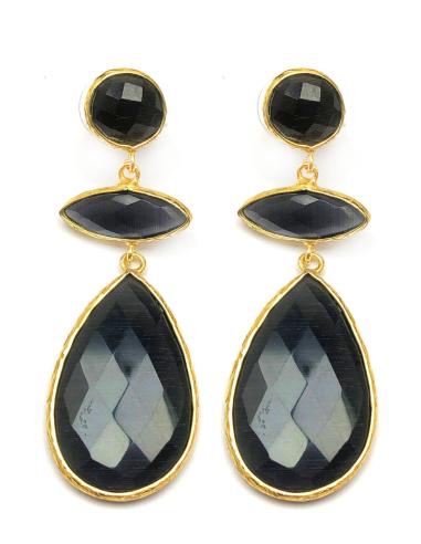 ELEGANTES PENDIENTES LARGOS CON PIEDRAS OJO DE GATO Y BAÑO DE ORO