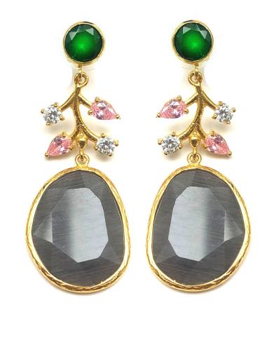 PENDIENTES LARGOS DE PIEDRAS GRISES CON LOS QUE TRIUNFARAS