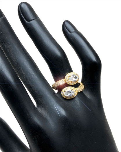 ANILLOS DORADOS DE BISUTERIA FINA...