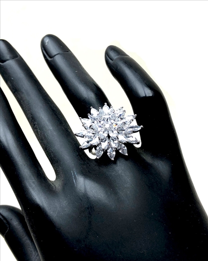 ANILLOS Y SORTIJAS ELEGANTES PARA...