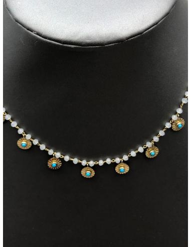 COLLARES CORTOS DE MUJER BLANCOS CON CHARMS EN ACERO DORADO