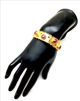 PRECIOSOS BRAZALETES FUCSIAS CHAPADOS EN ORO PARA TRAJES DE INVITADA 2