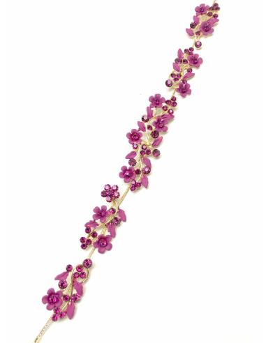 PRECIOSAS TIARAS PARA LUCIR TU BELLEZA NATURAL CON PINCELADAS DE COLOR