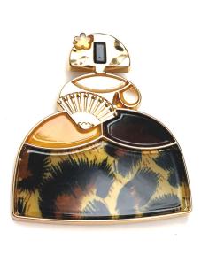 BROCHES DE BUSTERIA DE MENINAS CON ESTAMPADO ANIMAL PRINT\n\n