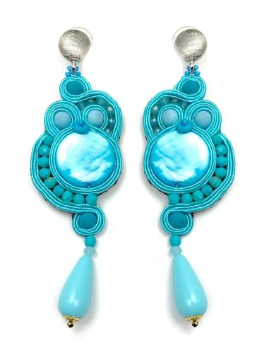 PENDIENTES DE FLAMENCA AZULES REALIZADOS ARTESANALMENTE