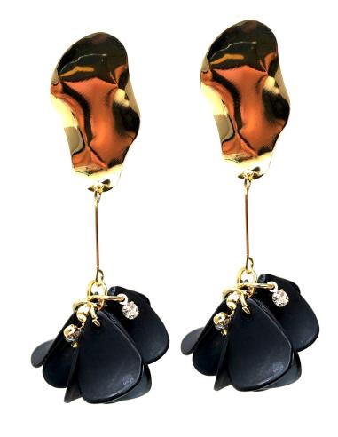 PENDIENTES LARGOS LIGEROS DE PESO EN NEGRO Y DORADO
