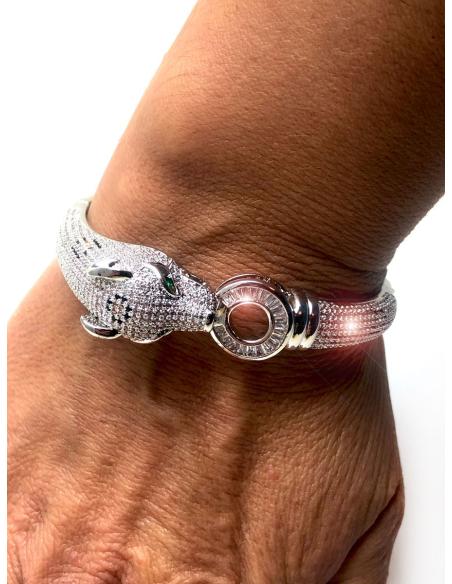 PULSERAS PLATEADAS CON FABULOSA CABEZA FELINA UN CLASICO