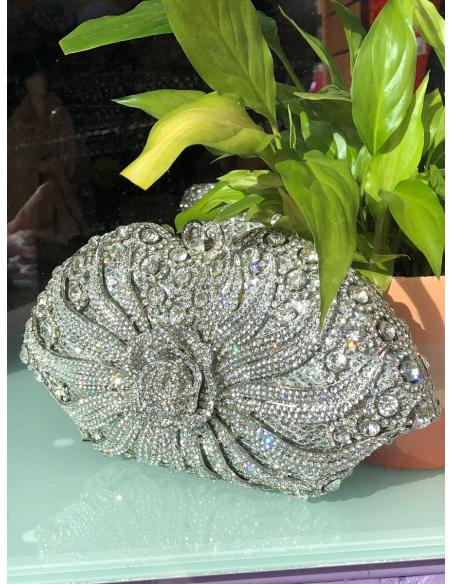 BOLSOS DE FIESTA ALUCINANTES PARA MADRINAS Y NOVIAS