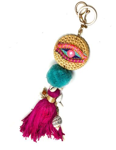 LLAVEROS CON OJO DE LA SUERTE Y GRAN BORLA FUCSIA