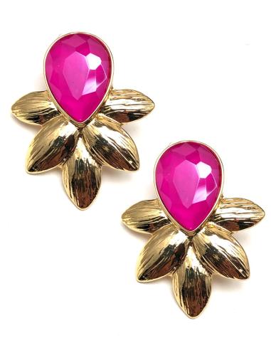 BONITOS PENDIENTES DORADOS Y FUCSIAS SUPER FAVORECEDORES