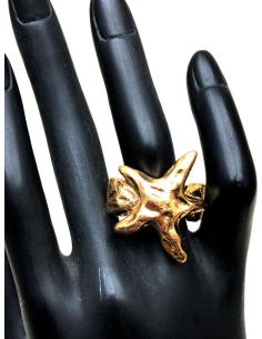 ANILLOS DORADOS CON BONITO DISEÑO DE ESTRELLA DE MAR 2
