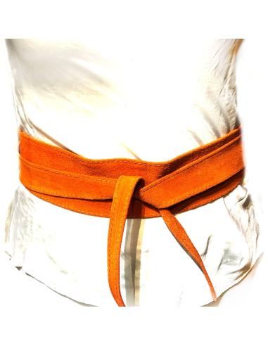 CINTURONES Y FAJINES DE PIEL EN ESTE BONITO COLOR NARANJA