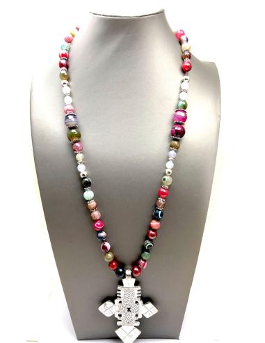 COLLARES DE PIEDRAS SEMIPRECIOSAS CON CRUZ TUAREG DE PLATA
